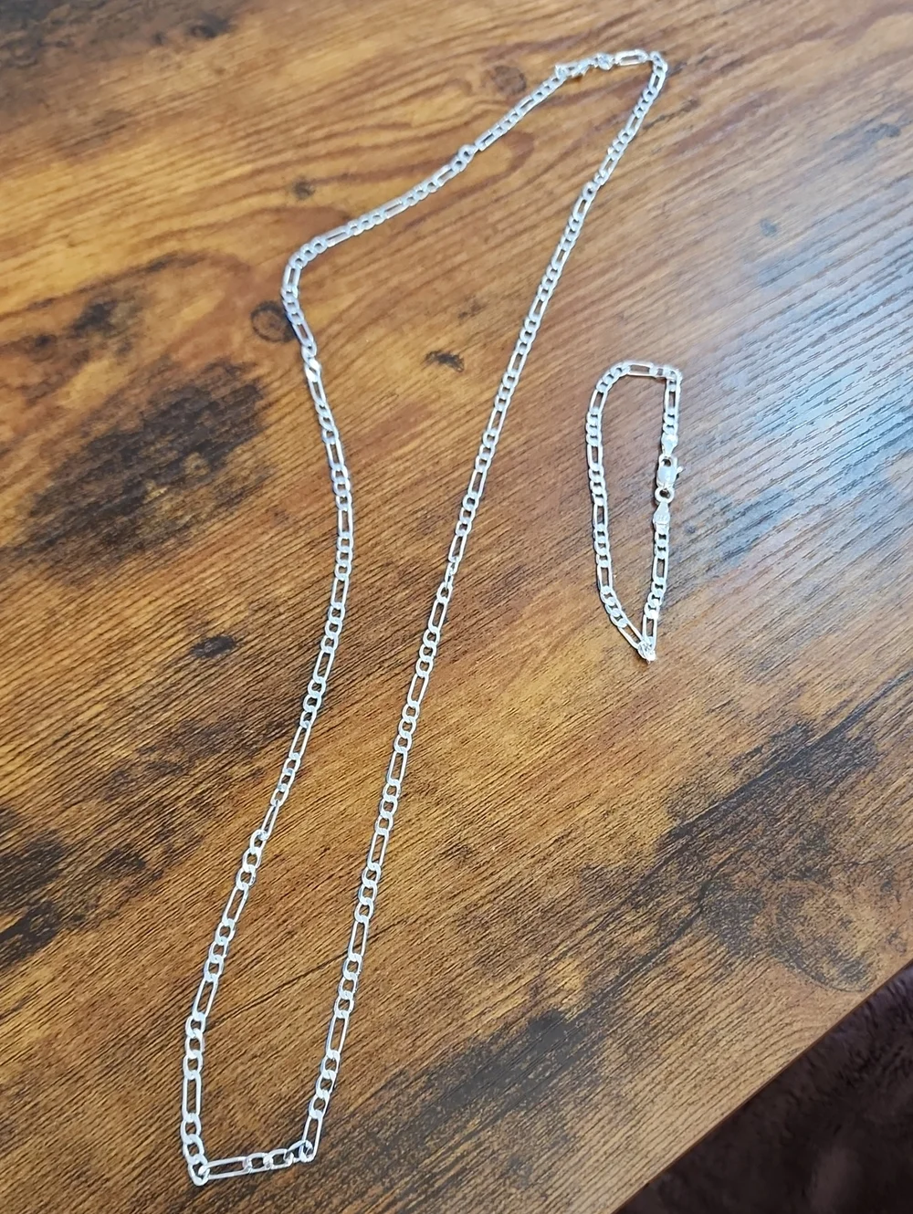 Fashionable, Elegant Men's 925 Sterling Silver Figaro Chain Necklace & Bracelet
